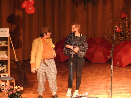 12. tradicionalni glasbeno-humoristični Valentinov koncert 80